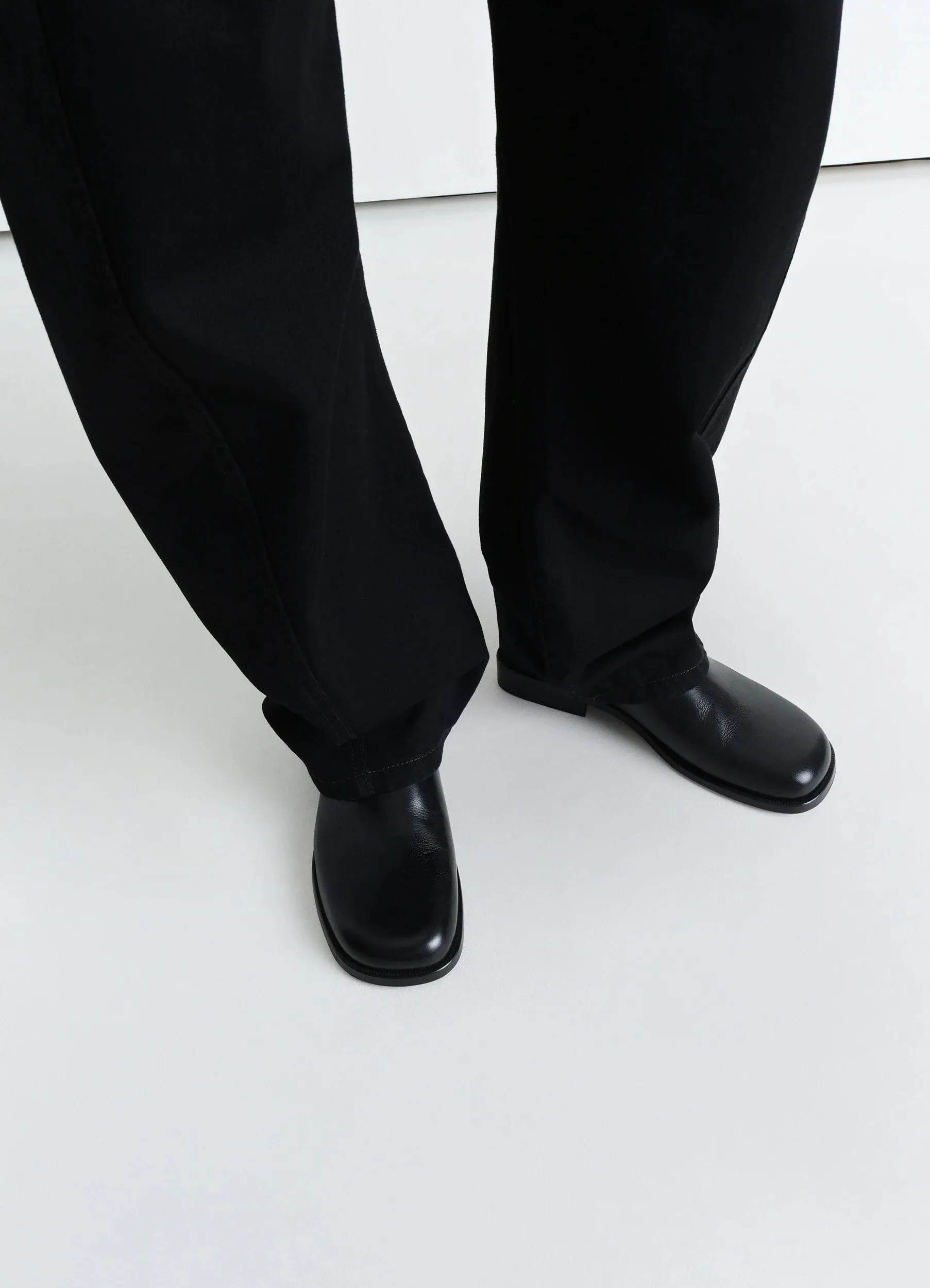 ANATOMIC SLIP ON