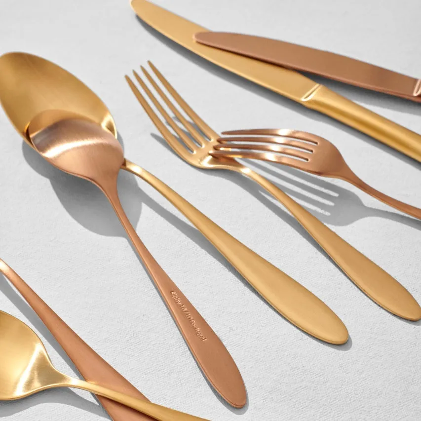 Luxury flatware set